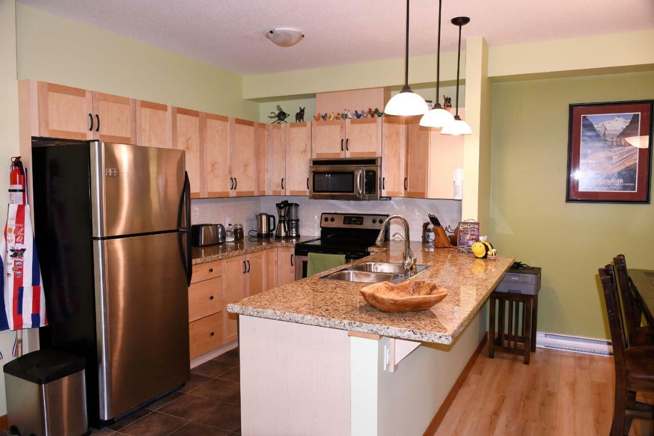 Renovated Condo, 2Br, 2Ba, Heated Pool, 3 Hot Tubs, Pets Welcome! แคนมอร์ ภายนอก รูปภาพ